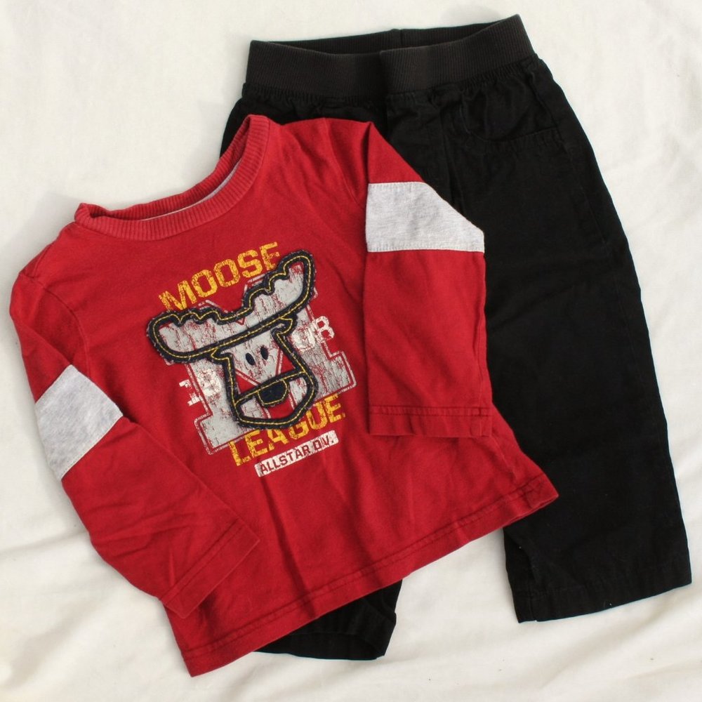 18M Boy Moose Sweatshirt & Black Cotton Pants 2 Piece Set Cute Cozy Red